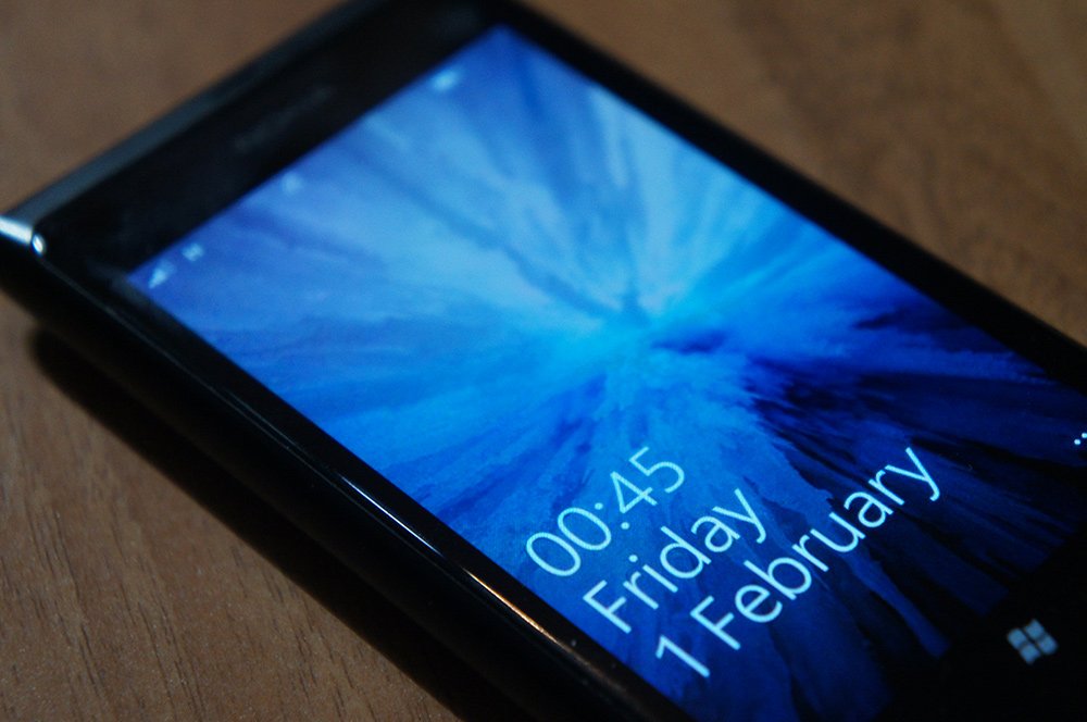 Windows Phone 7.8 Lock Screen