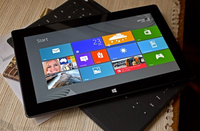 Microsoft Surface RT updates back on again, Windows RT 8.1 bugs fixed