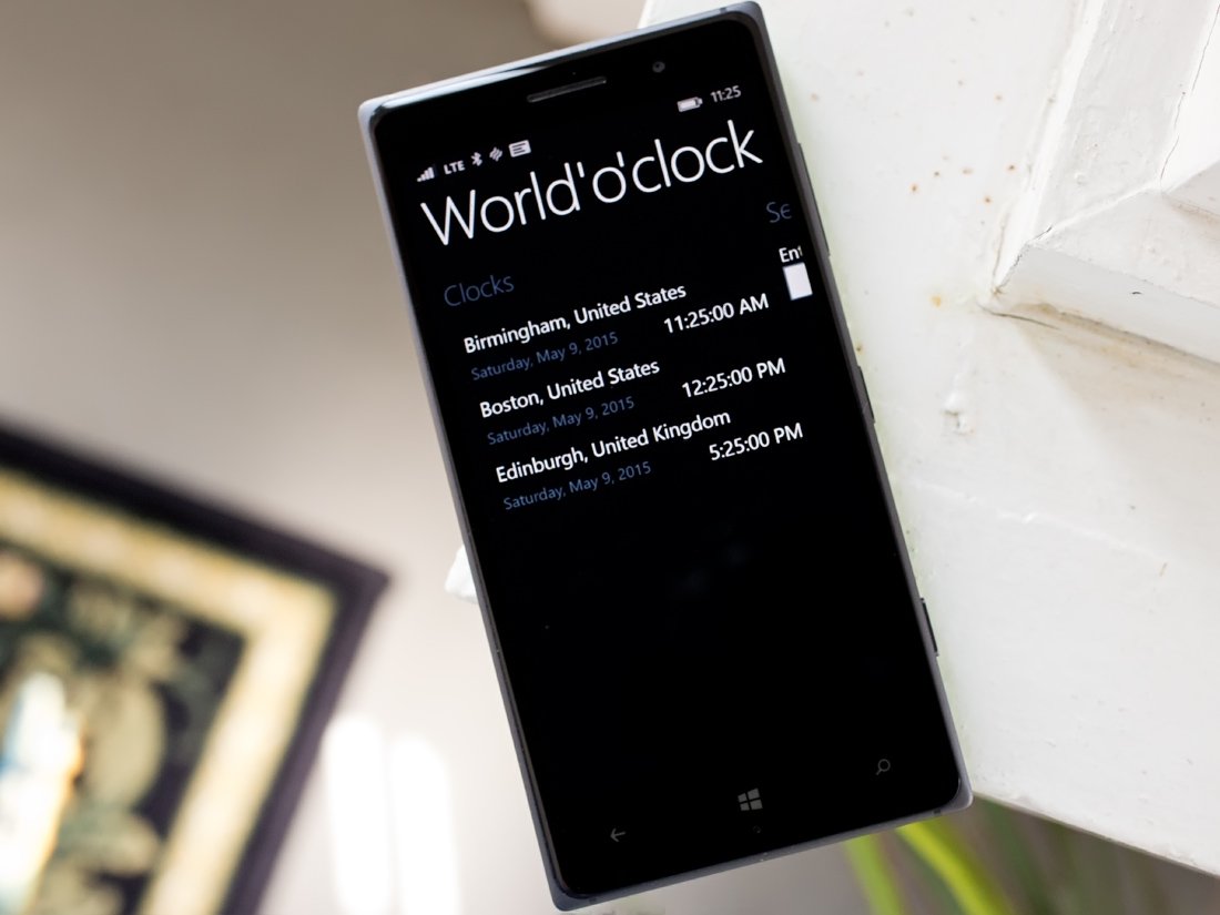World O Clock Tracking Global Time Zones From The Comfort Of Your Windows Phone Windows Central