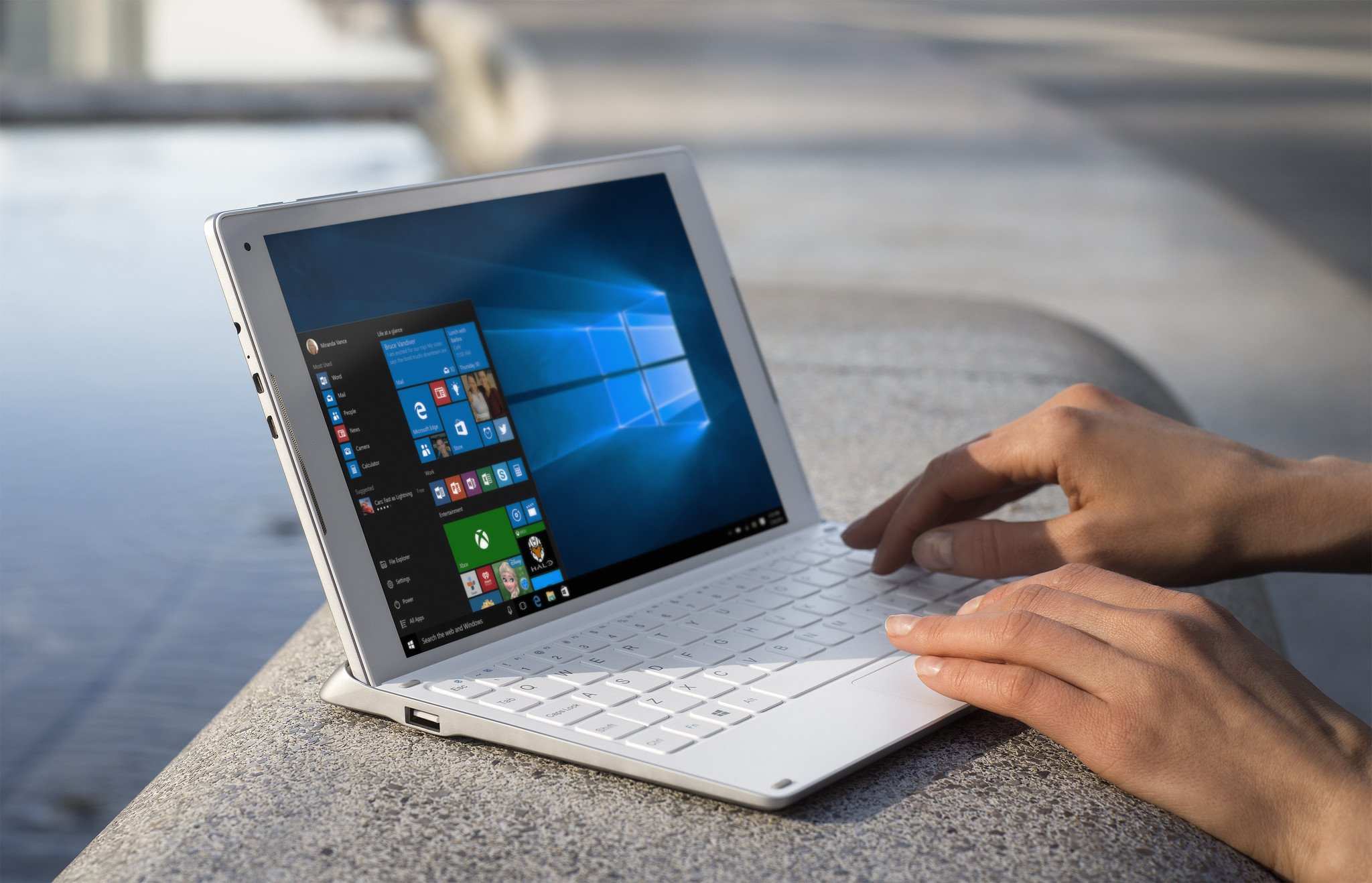 Alcatel announces the Plus 10 2-in-1 Windows 10 tablet