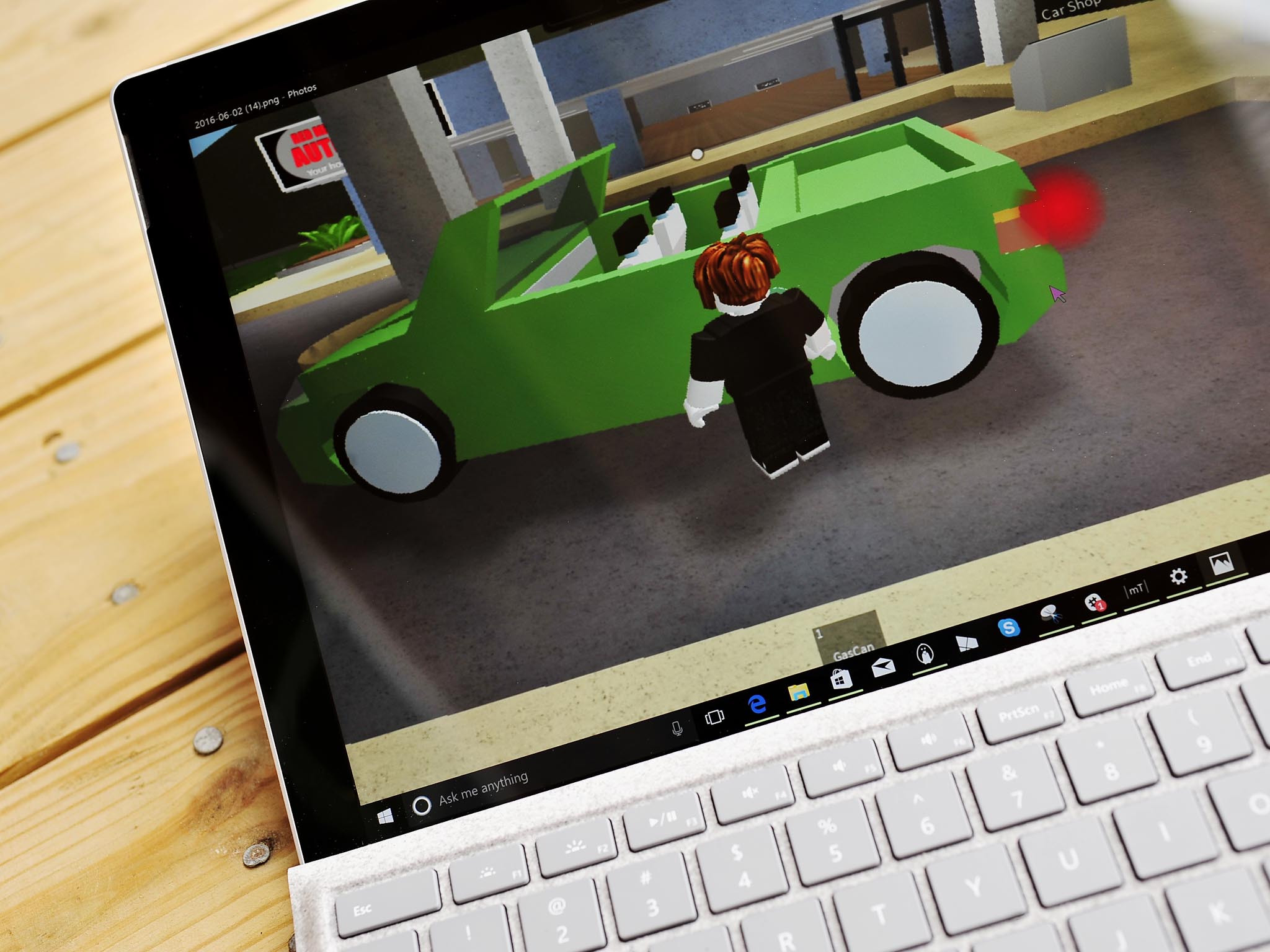 Windows 10 Gems Build Your Own World With Roblox Windows Central