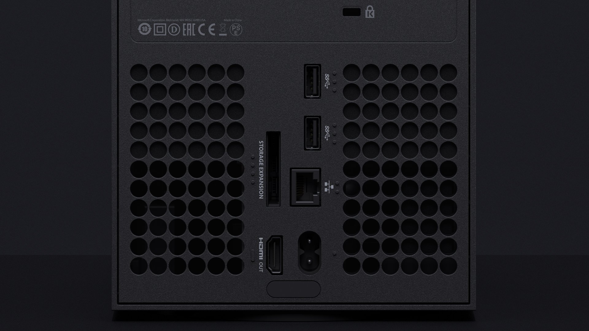 xbox-series-x-ports-close-up.jpg