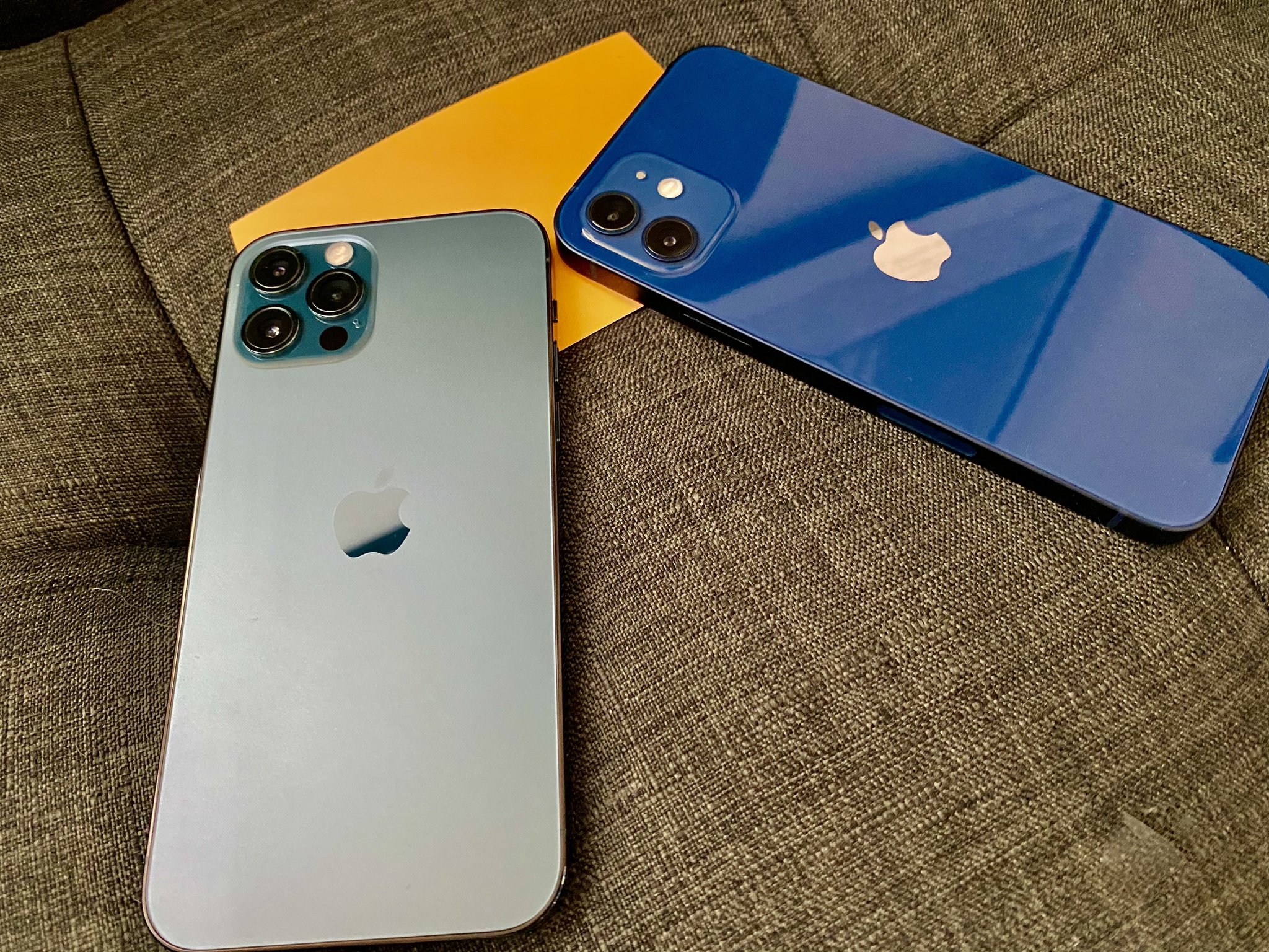 iPhone 12 Blue Iphone 12 Pro Pacific Blue