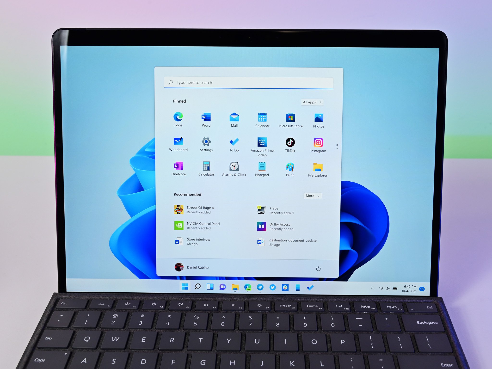 Surface Pro 8 Display