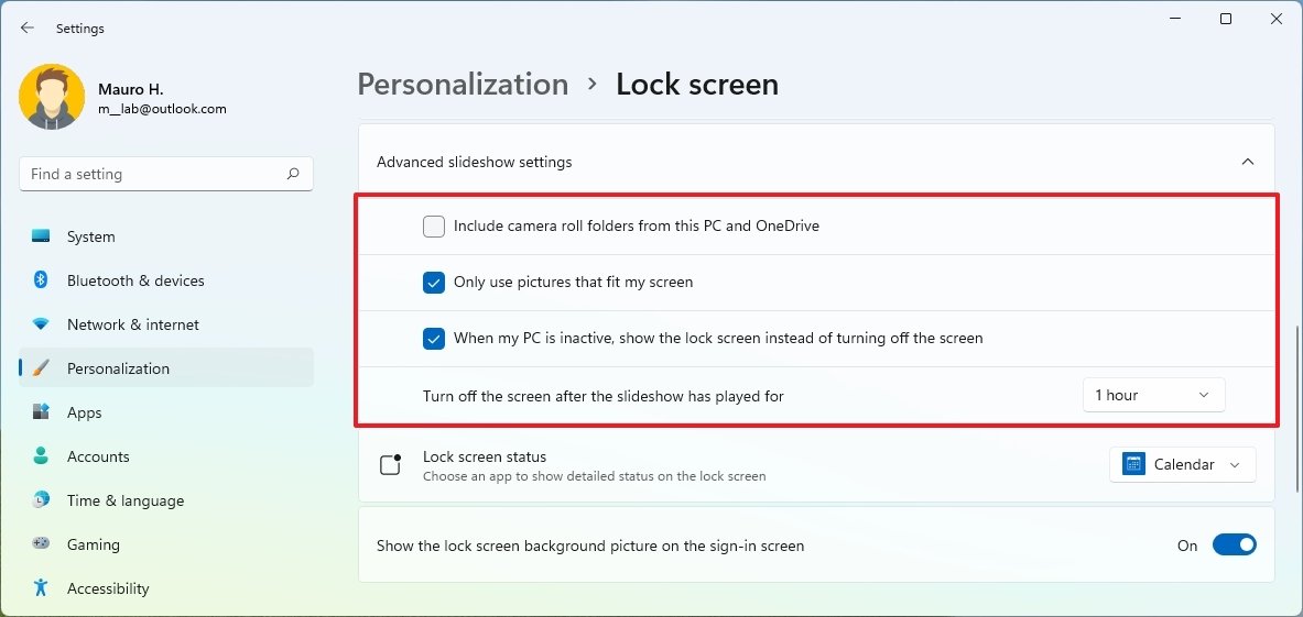 Lock screen advanced slideshow settings