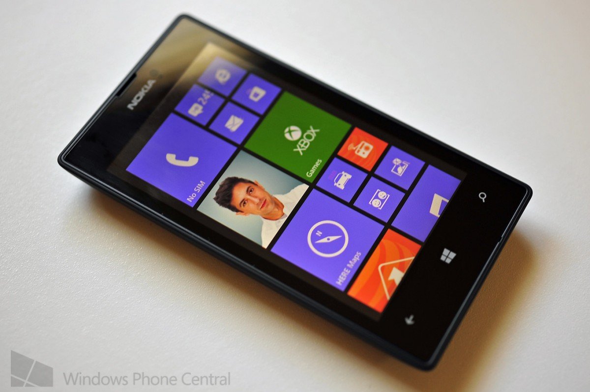 AT&T Nokia Lumia 520 side