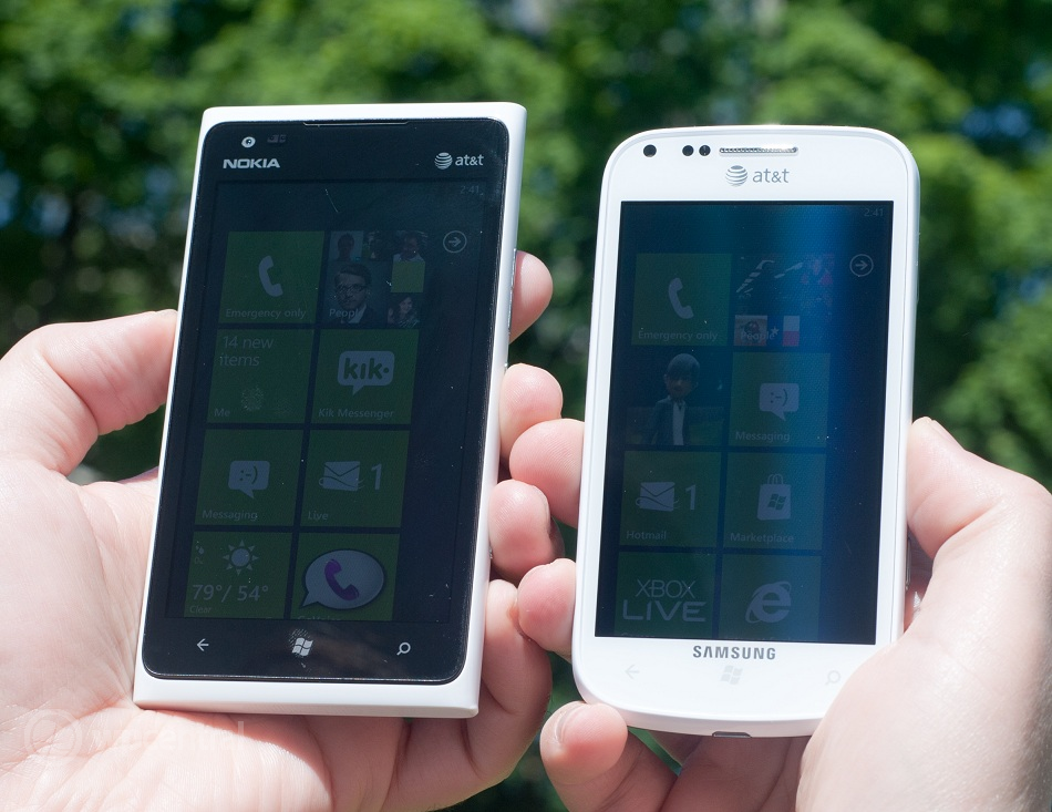 Lumia 900 vs Samsung Focus 2