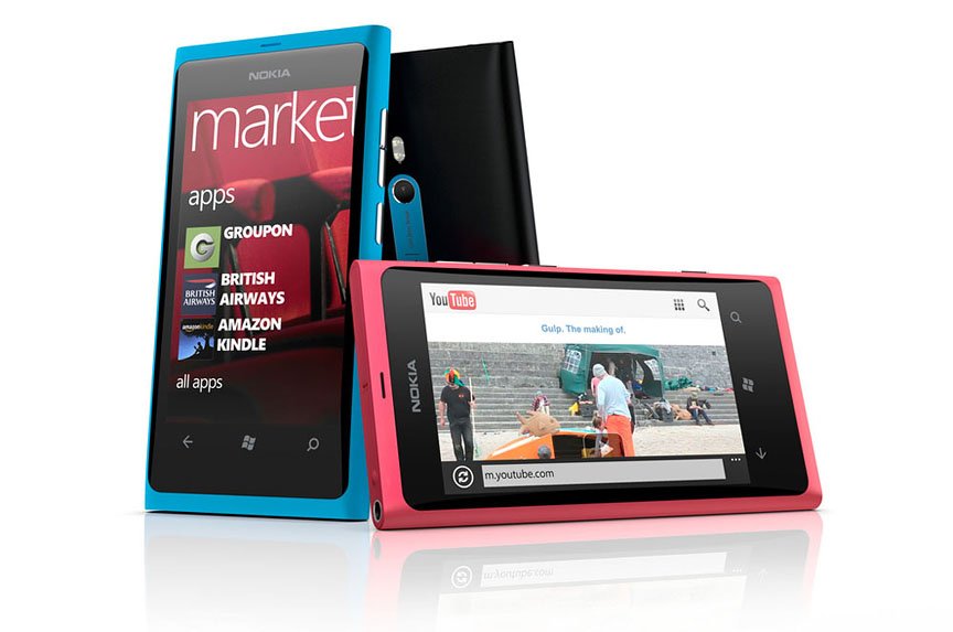 Nokia Lumia 800 Bundled at Microsoft Retail Stores
