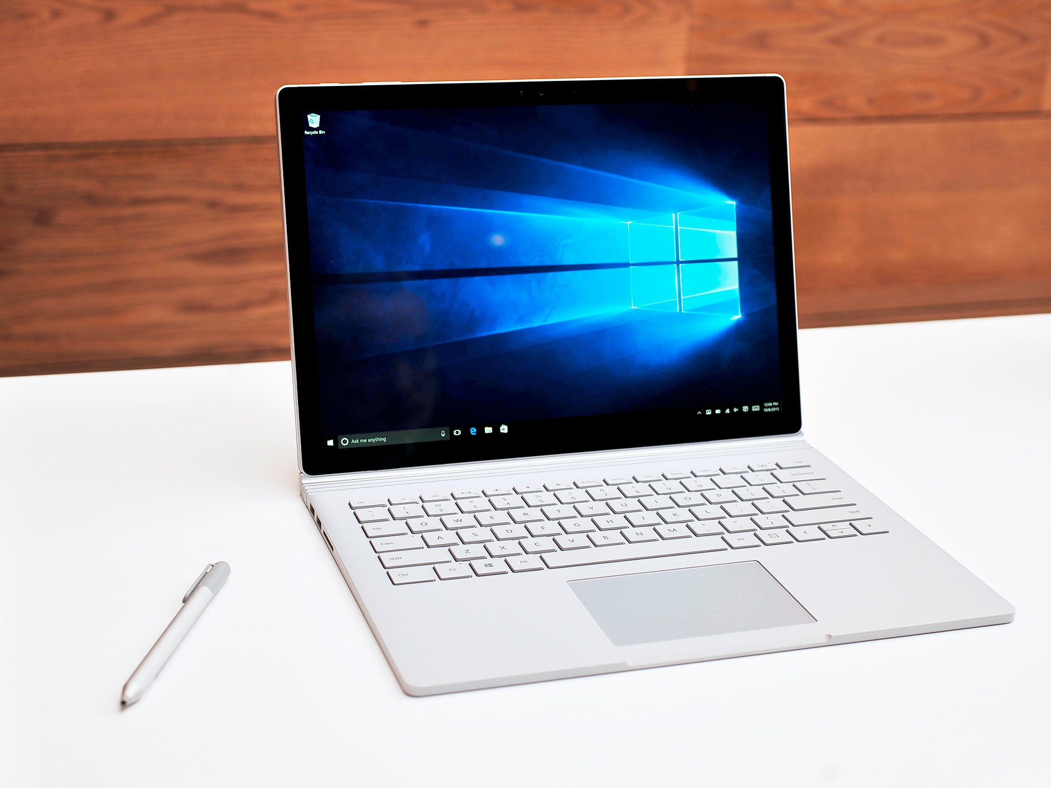 Here are the specs of Microsft&#39;s new Surface Book