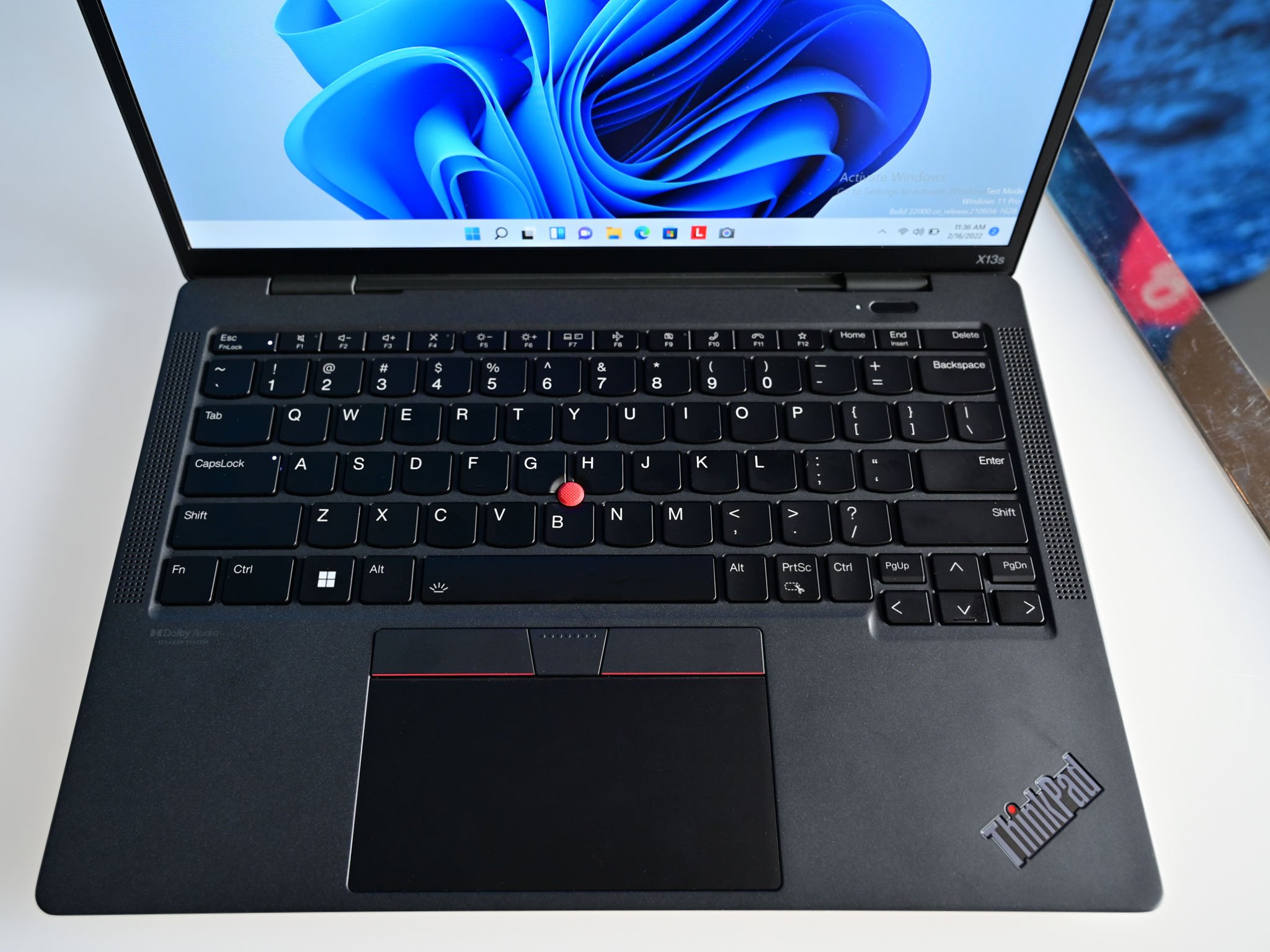 Lenovo Thinkpad X13s