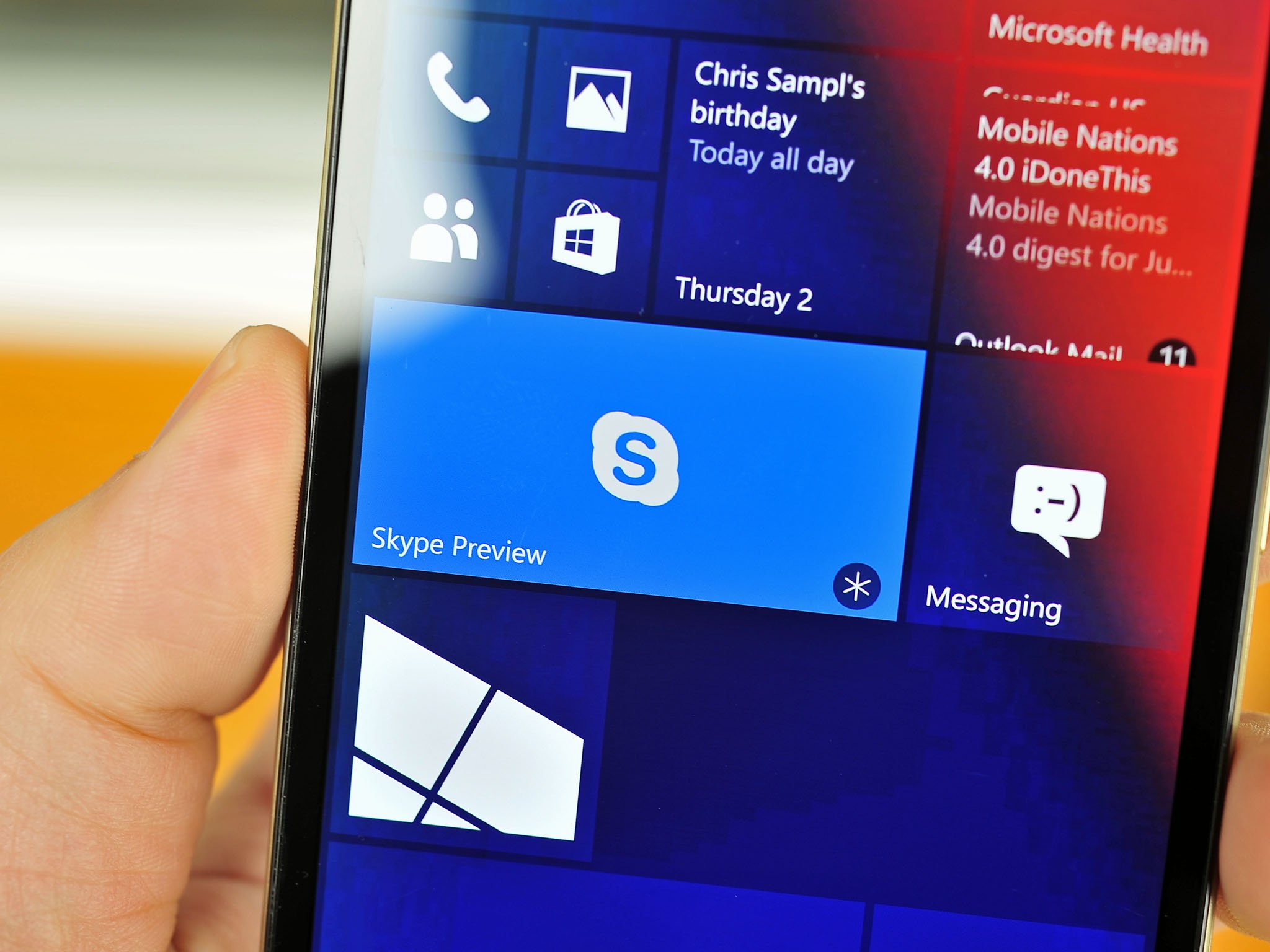Skype Preview for Windows 10 Mobile is awesome, and you can install ...
