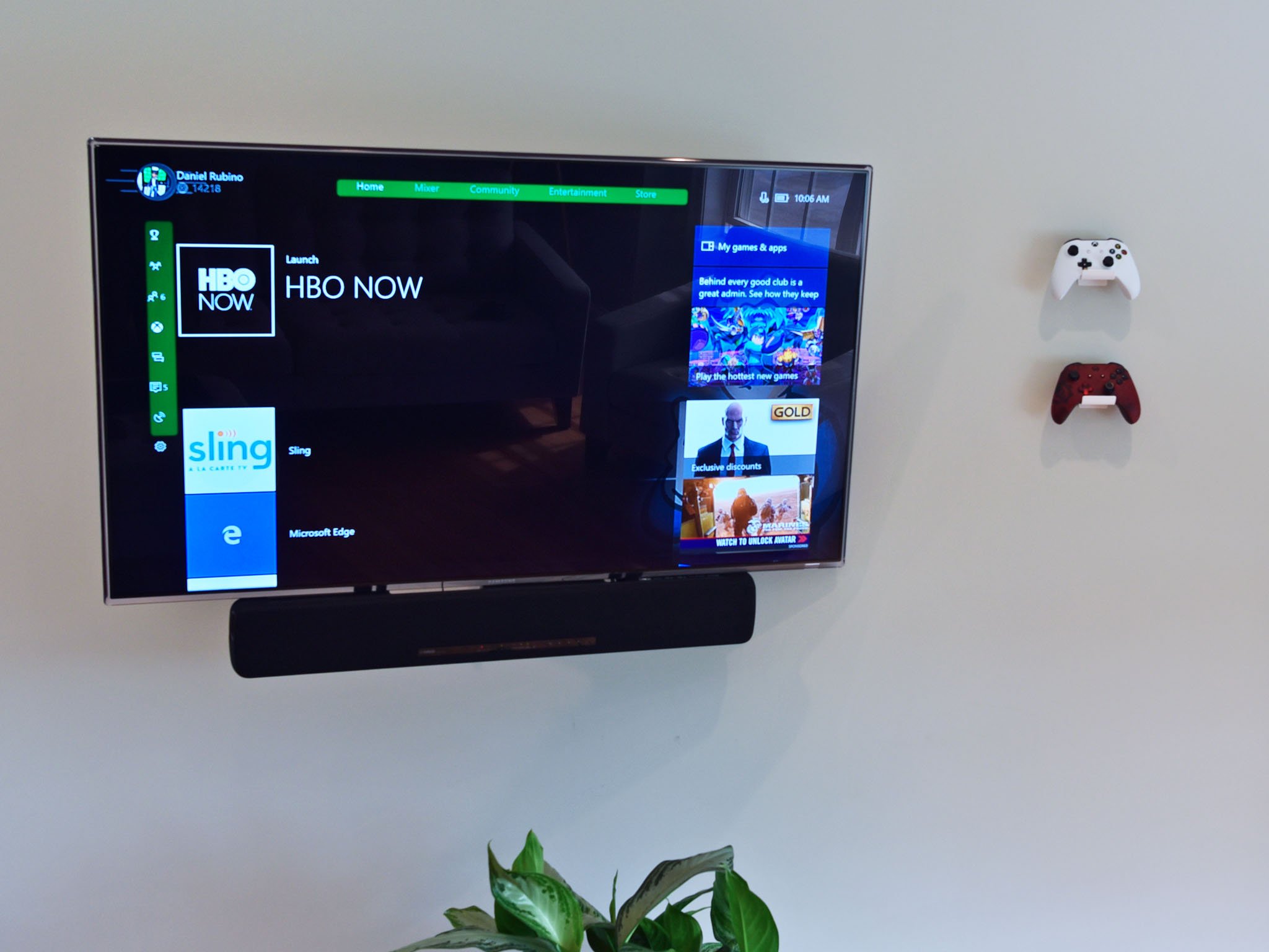 Make Your Xbox One S Disappear With The Sleek Hideit Wall Mount Windows Central - What Do You With Cable Box When Tv Wall Mount