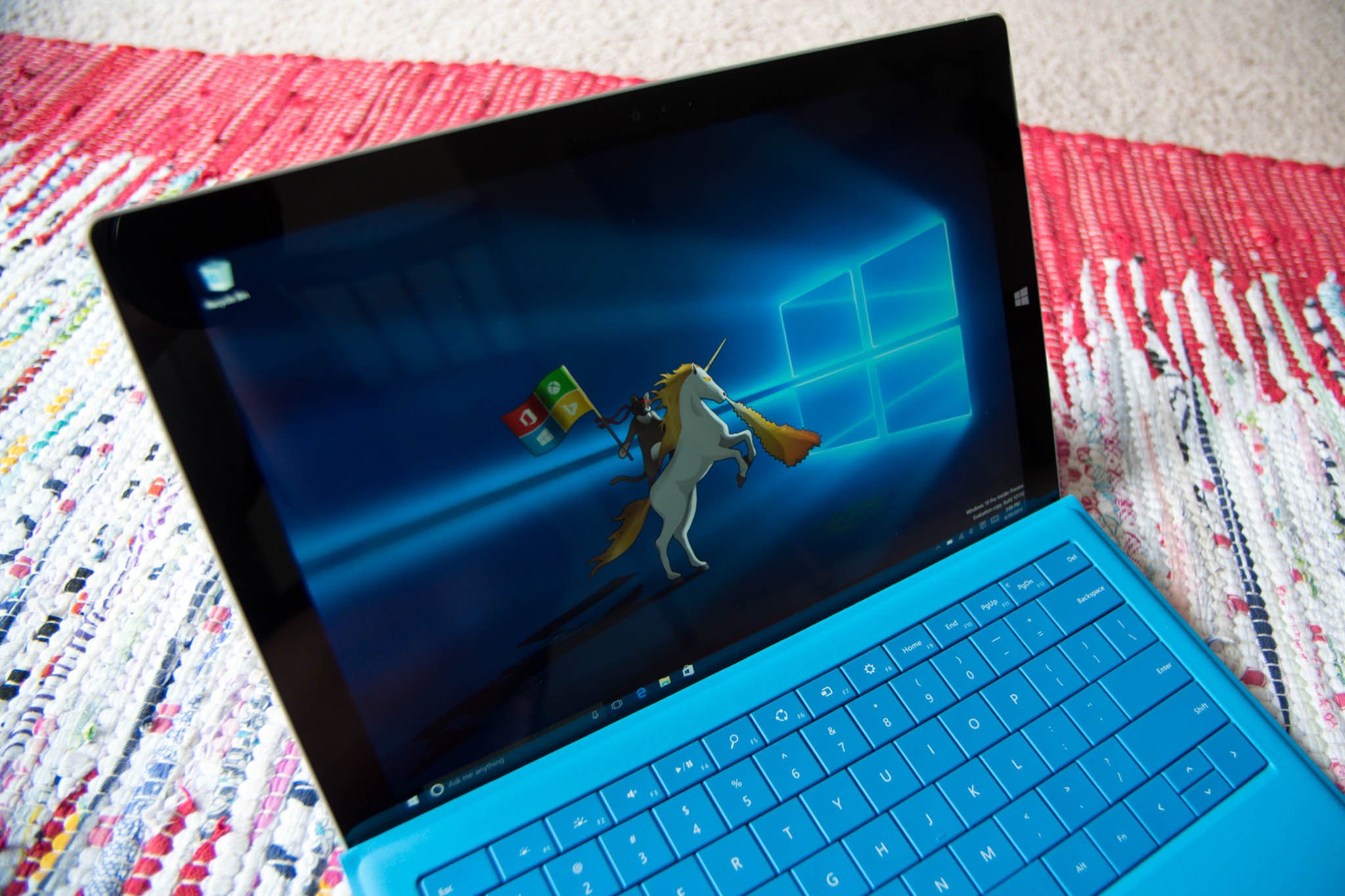 Windows 10 hero wallpaper combined with Ninja Cat on a Unicorn