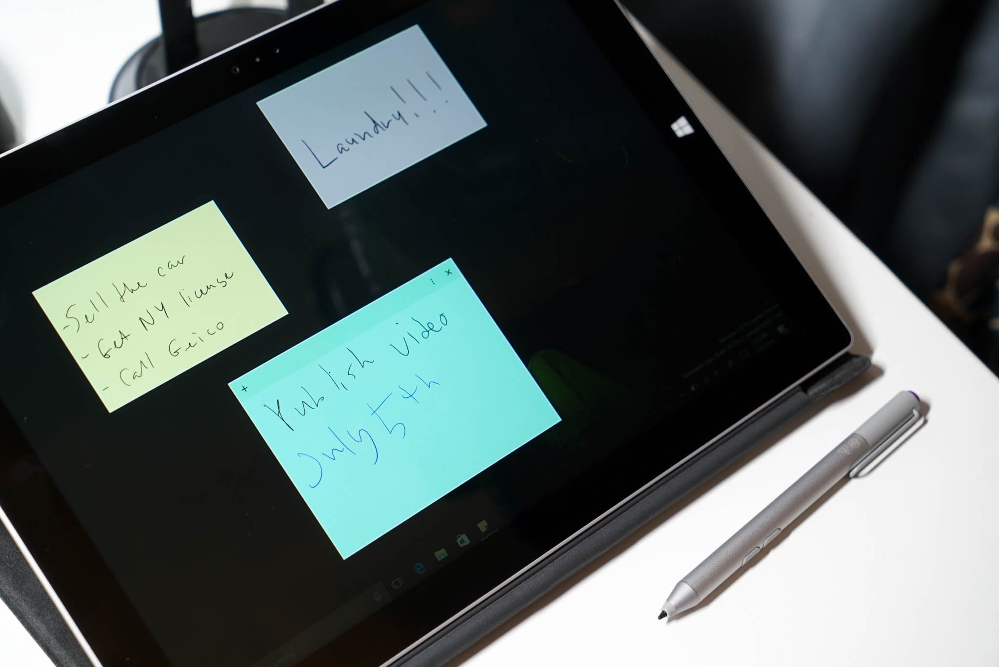 Microsoft Sticky Notes adds support for bullet lists, new maps view, more
