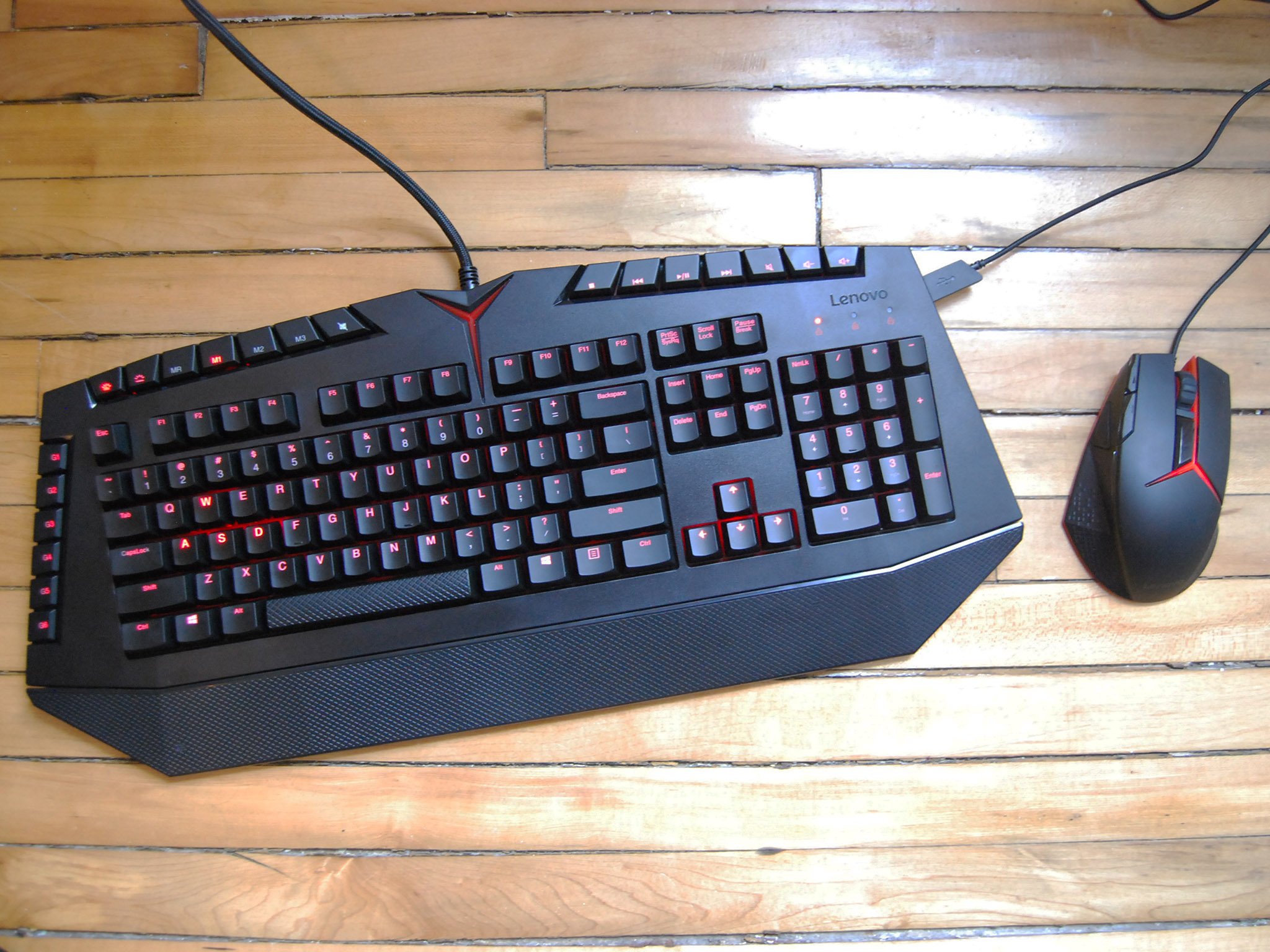 Y920T keyboard and mouse