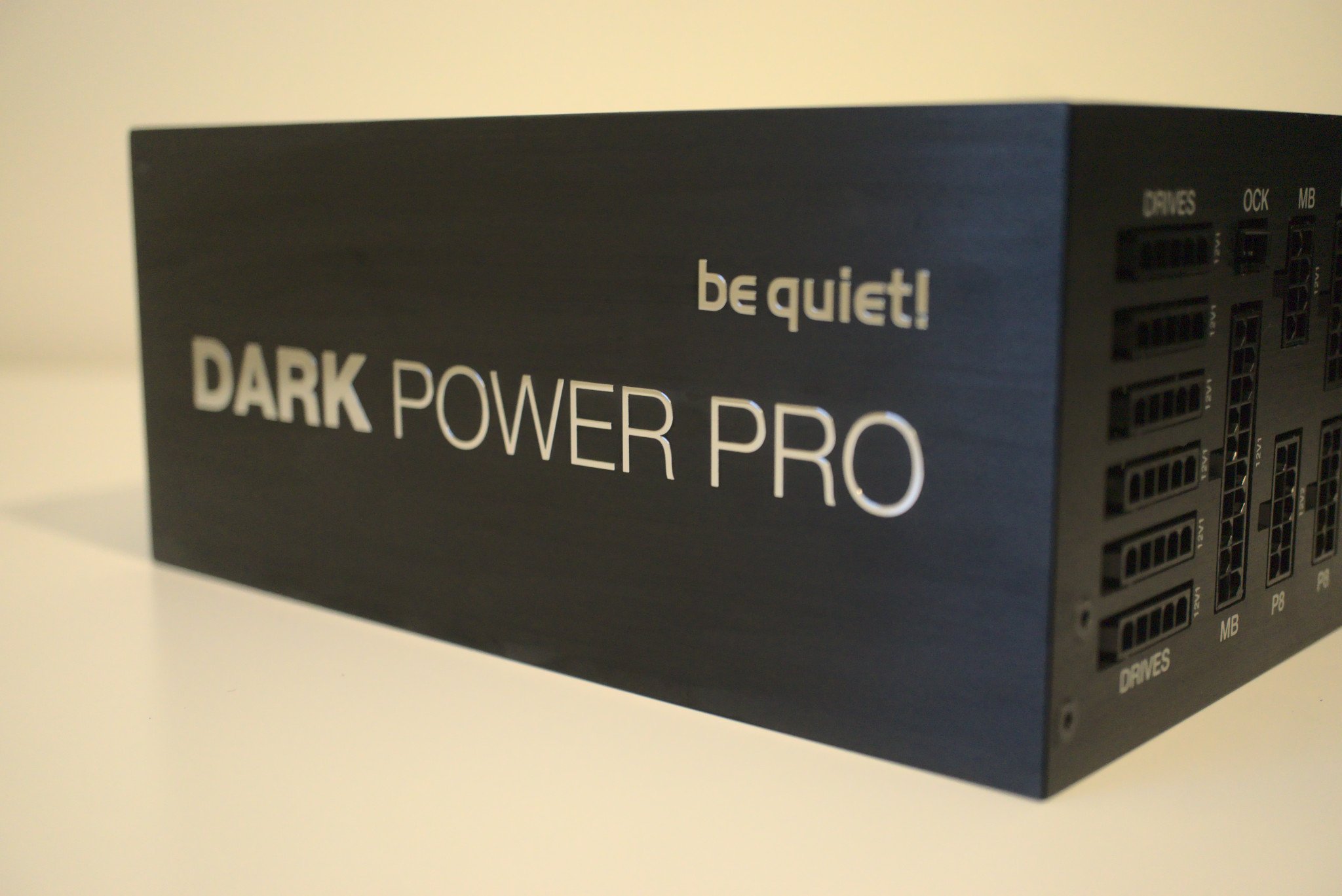 fique quieto!  Dark Power Pro 12