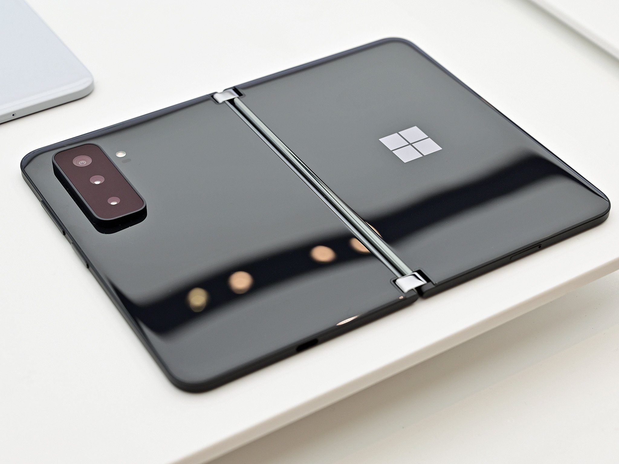 Surface duo 2