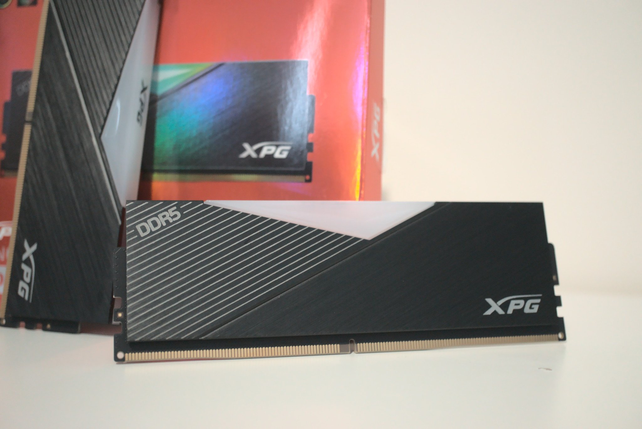 RAM XPG Launch RGB DDR5-6000