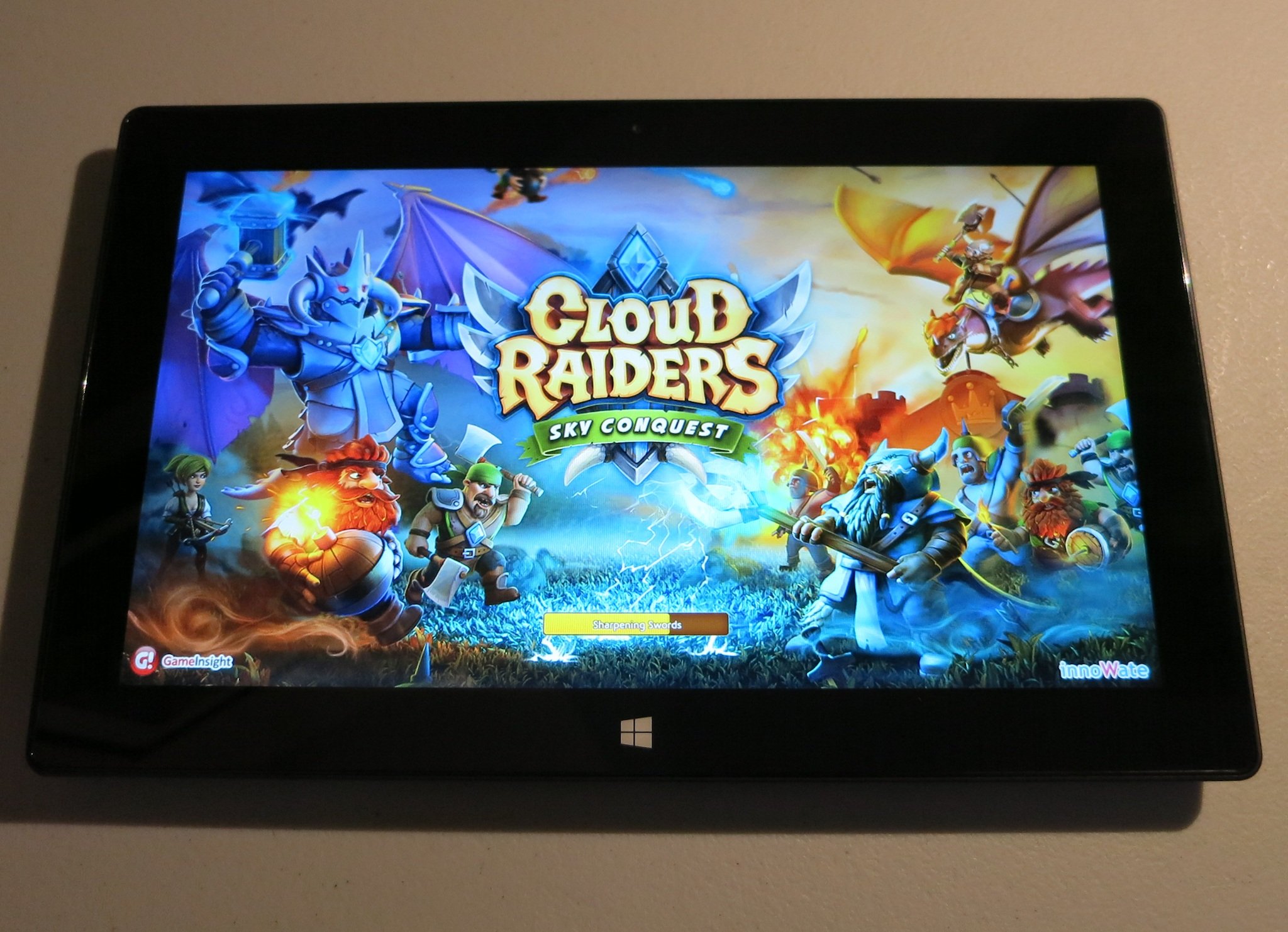 Cloud Raiders sails onto Windows 8 Microsoft Surface Pro