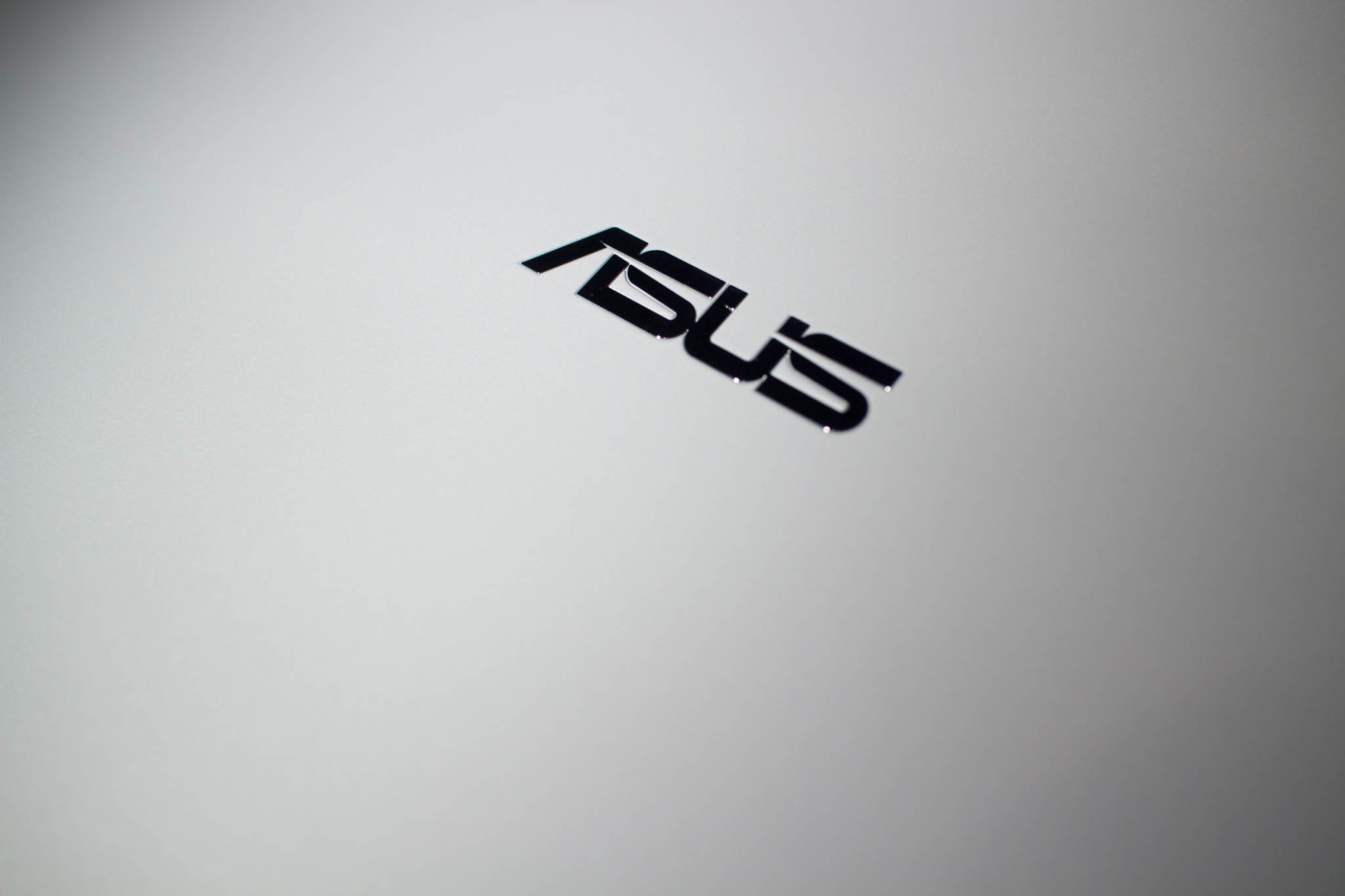 Asus Zenbook Pro UX305 limited edition