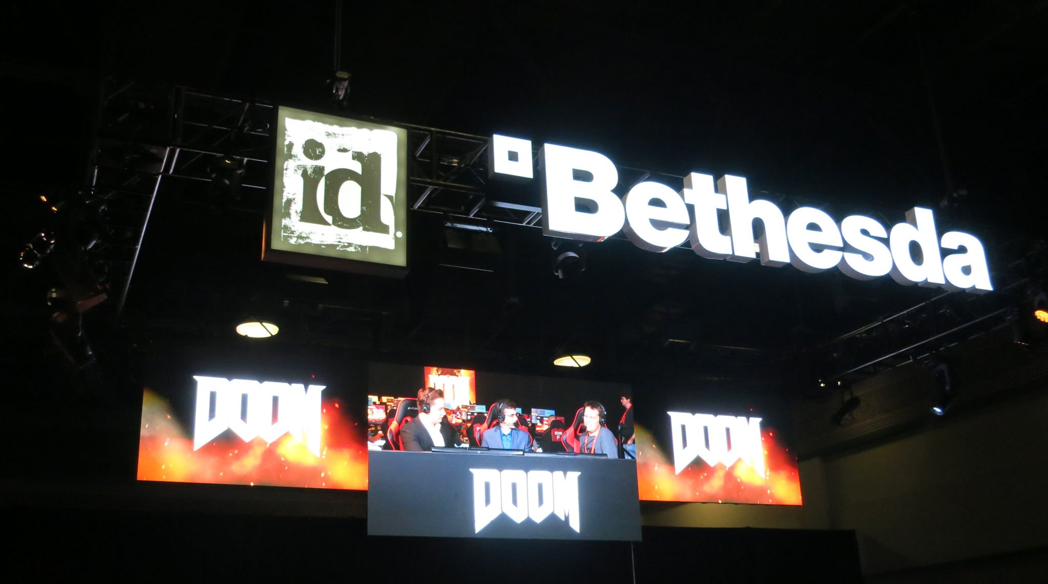 Extra-bloody DOOM multiplayer impressions from QuakeCon 2015