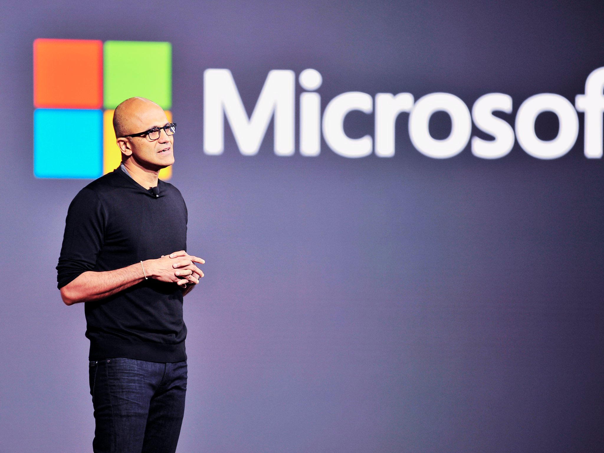 Microsoft stock price crosses the 00 mark for first time