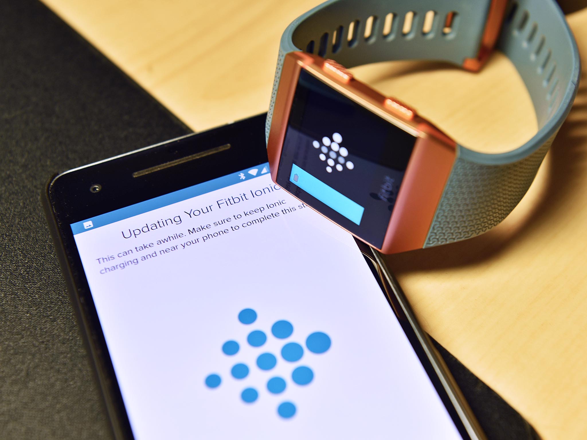 Fitbit Ionic nets first update with lots of new apps, clock faces, and more