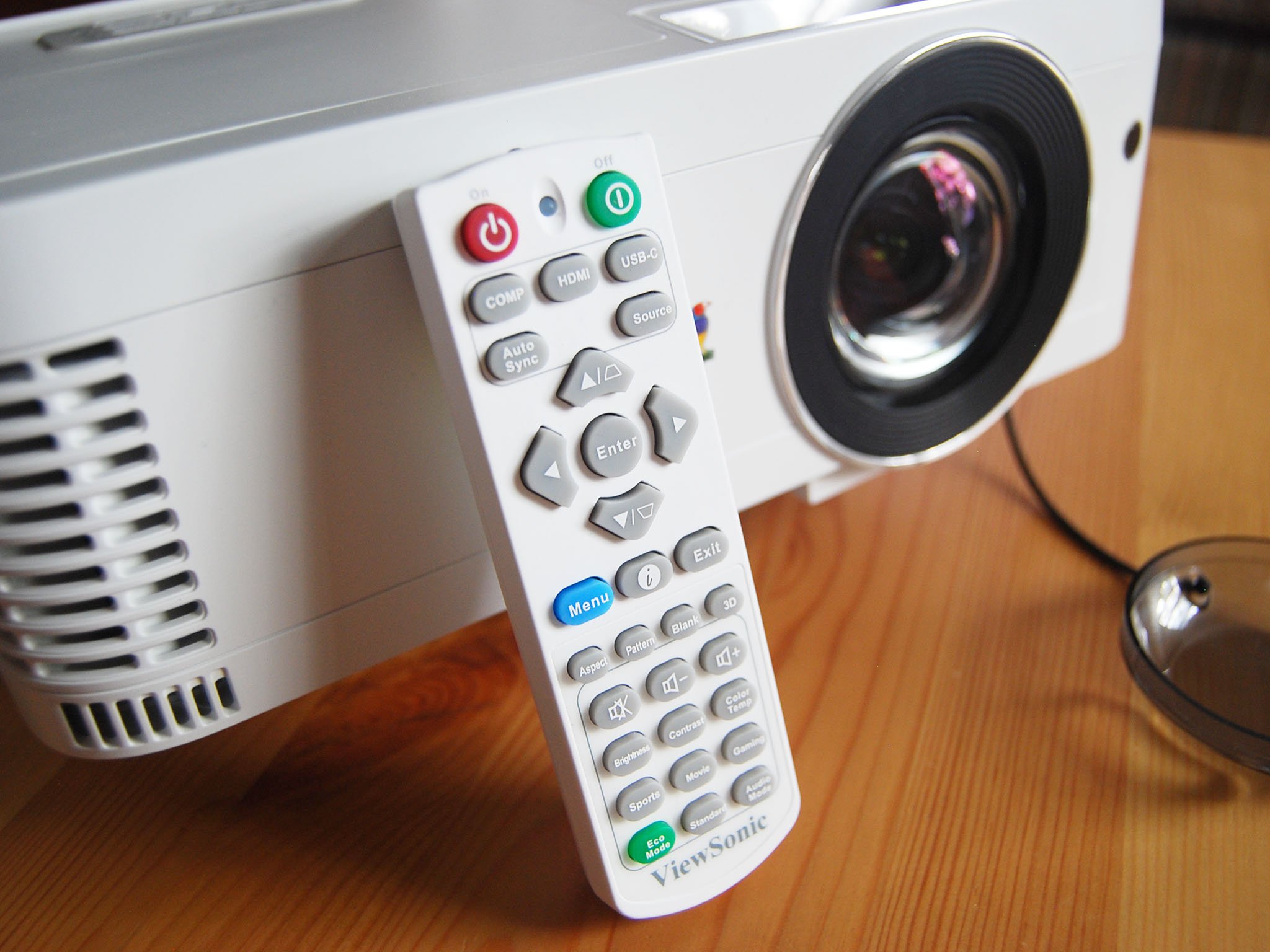 ViewSonic PX706HD projector review