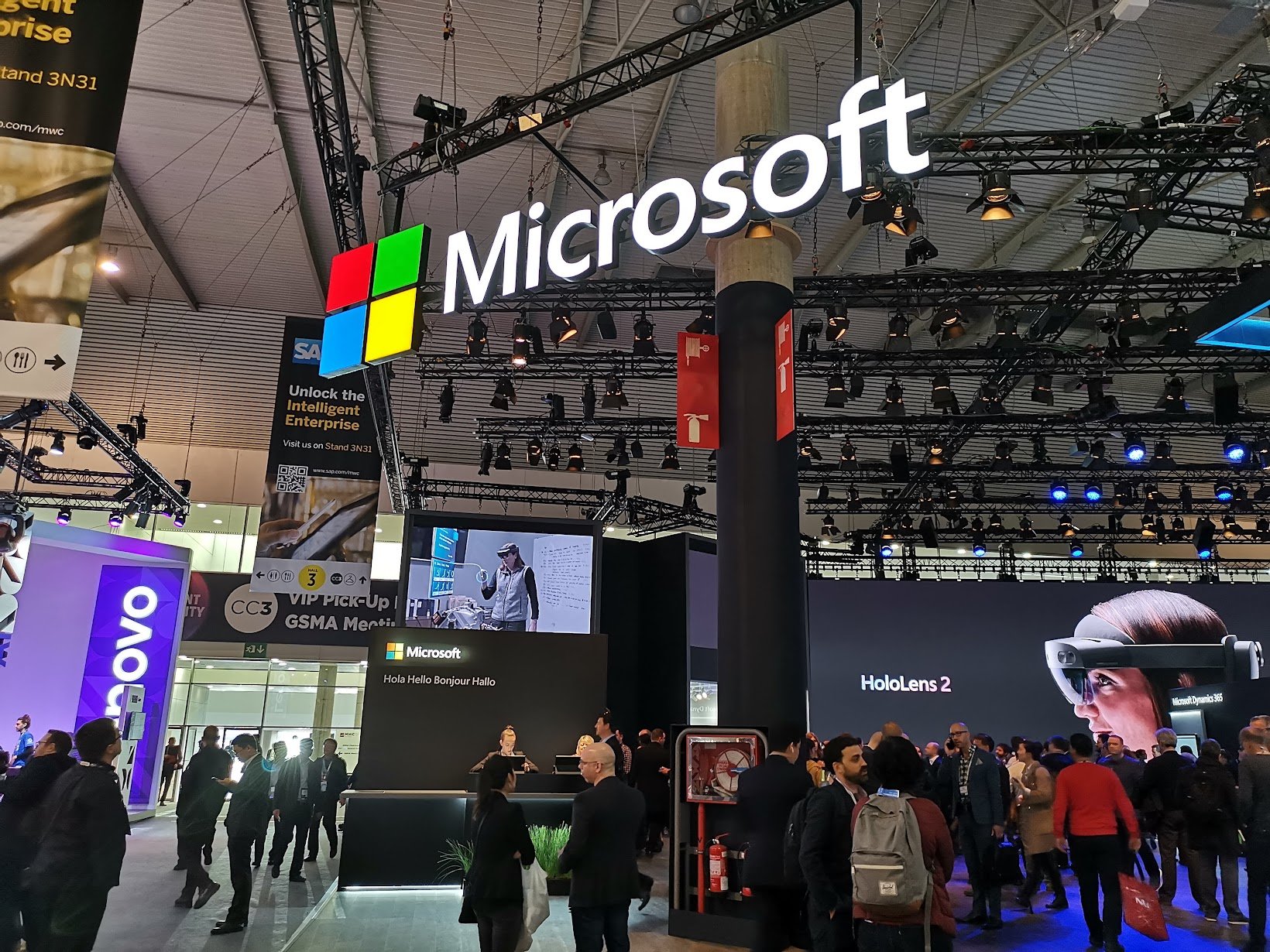 Microsoft suspends sales of products and services in Russia | Windows  Central