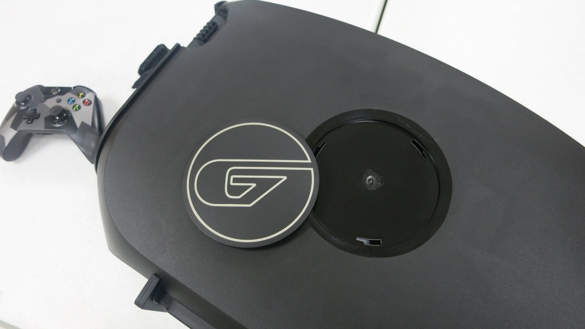 GAEMS Vanguard Black Edition emblem