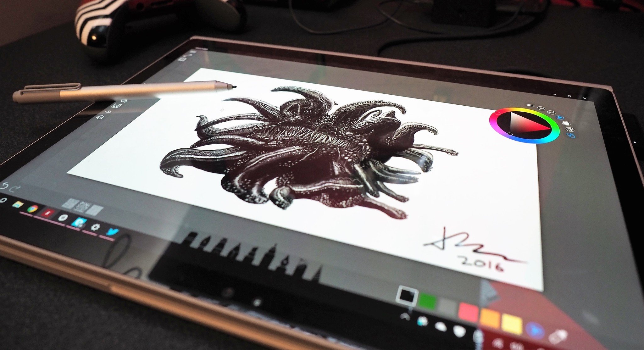 Download Sketchable review: drawing on the Surface Book becomes a ...