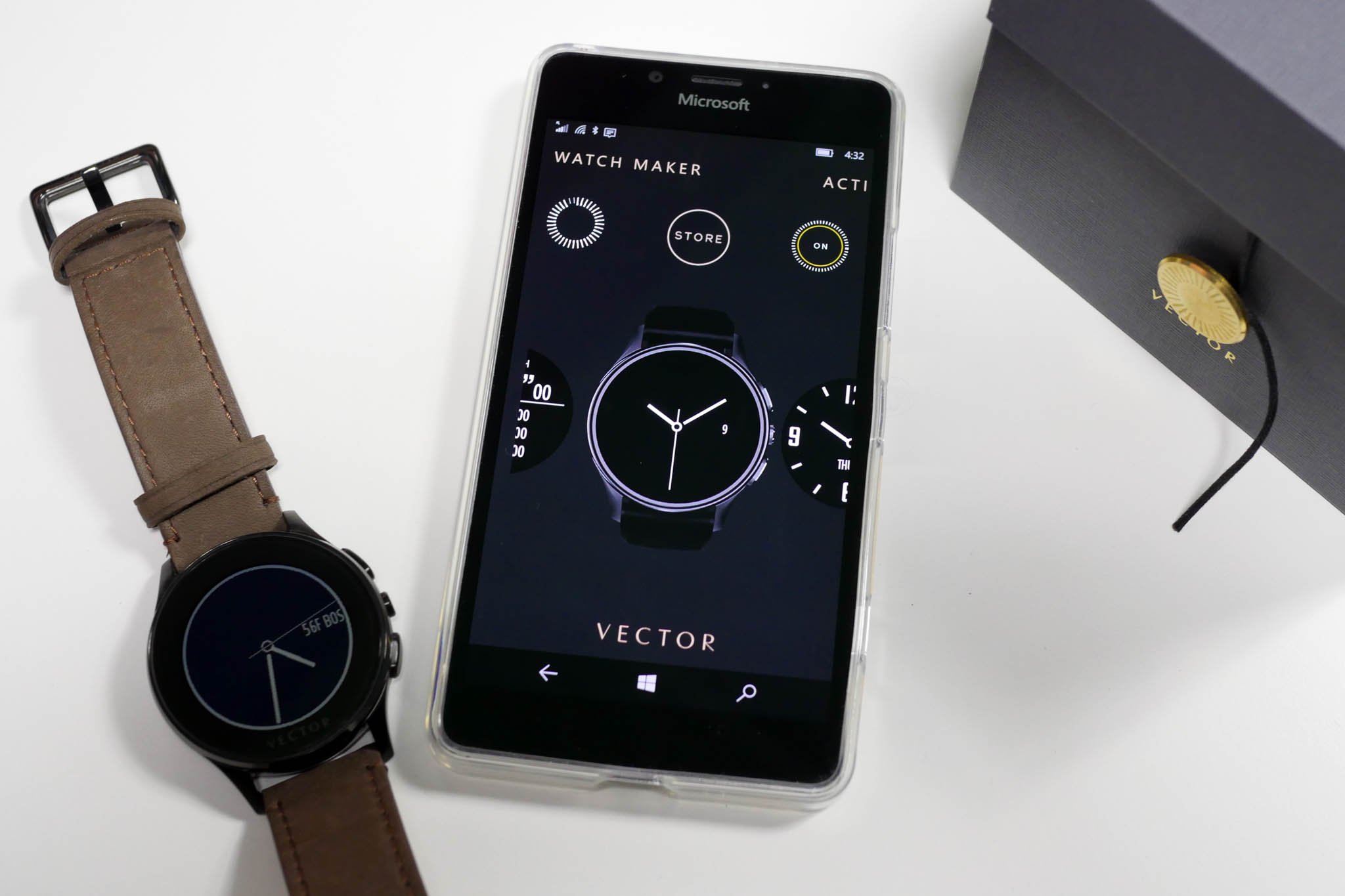Apr 24, · The device has no name, but closely resembles that of a smartwatch, with a inch screen, and powered by Windows 10 IoT Core.Although not built by .