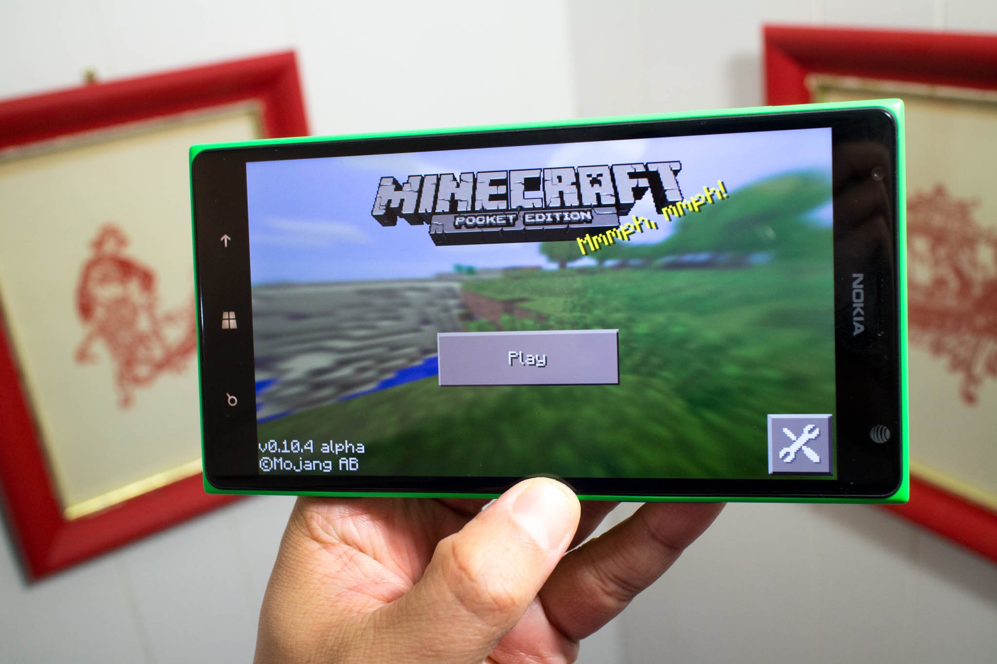 Скачать Minecraft PE для Windows Phone и Windows 10 Mobile