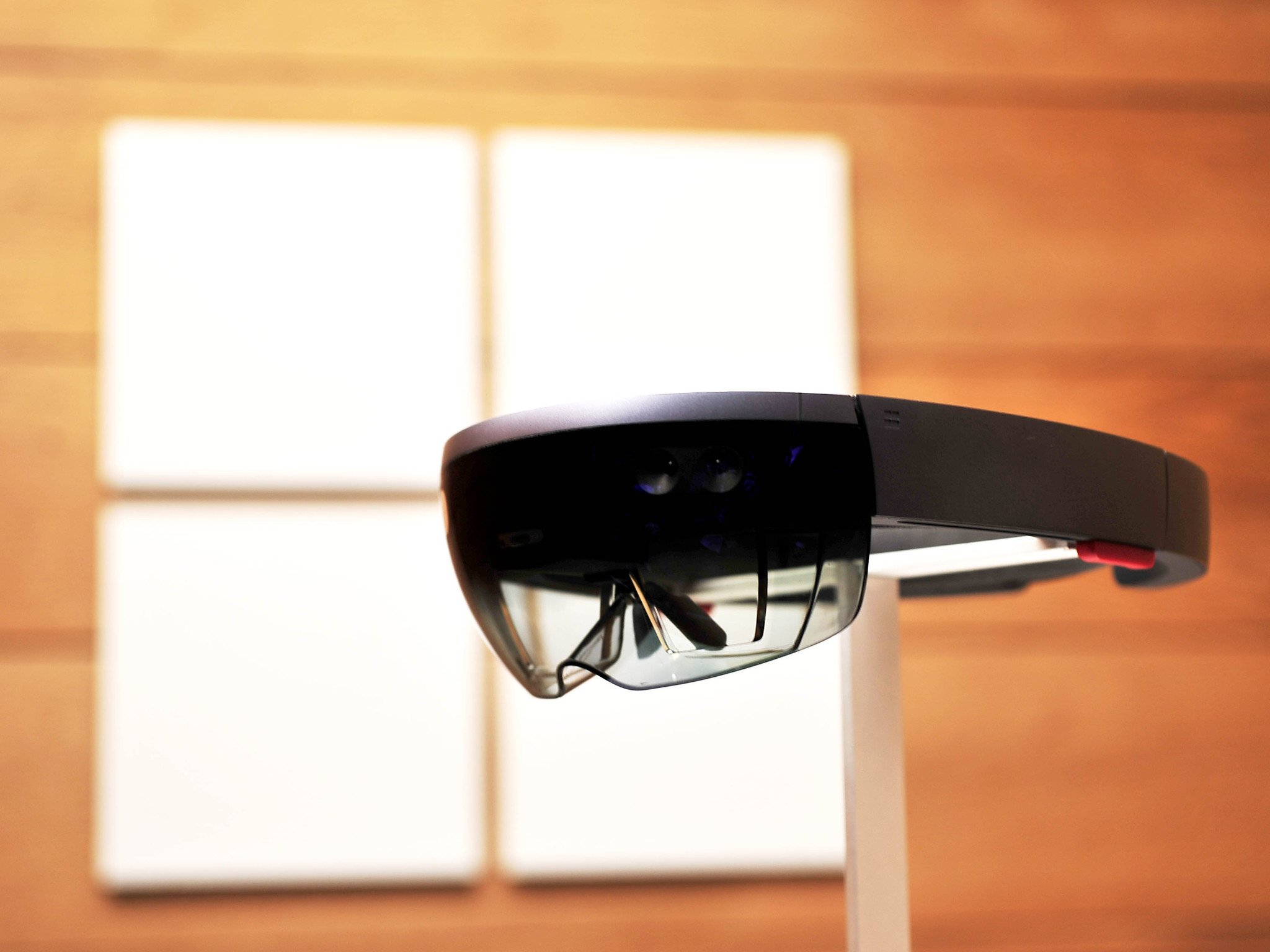 Microsoft's HoloLens AI chip could make its way to other devices