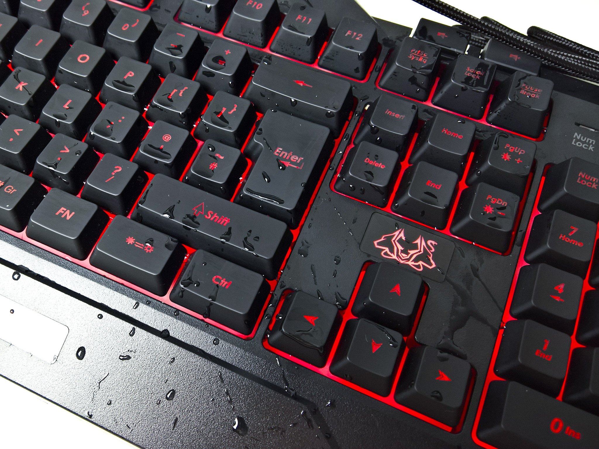 ASUS Cerberus keyboard review: Spill all you want, it doesn't care ...