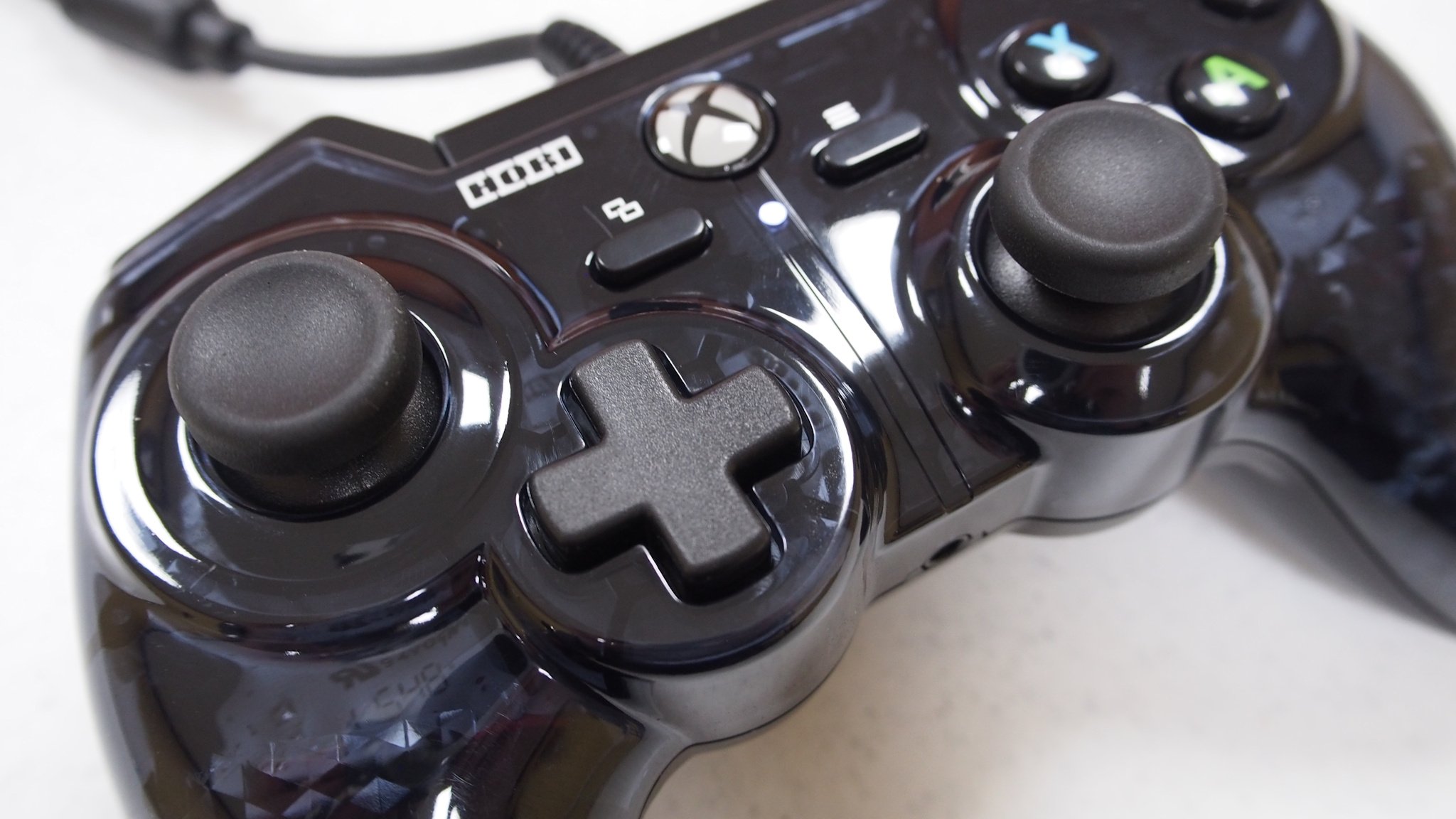 Hori-Pad-Pro-Xbox-One-Controller-D-Pad.jpg