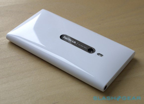 Lumia 800 White 2
