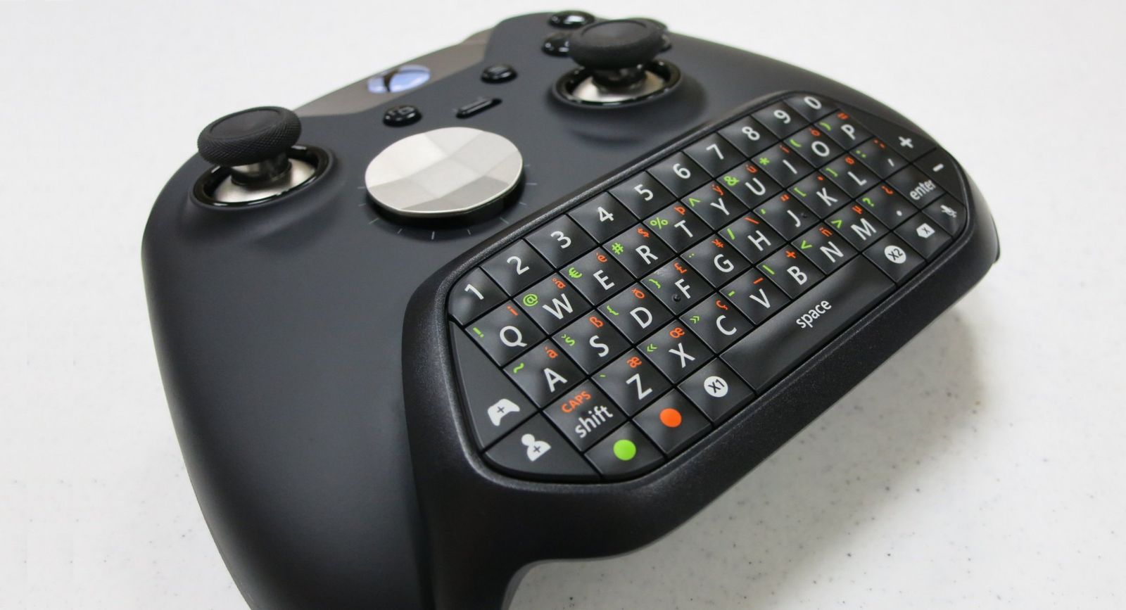 Xbox-One-Chatpad-Elite-controller-main.jpg