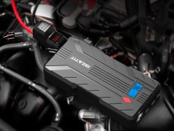 Charge your car's battery with Beatit's 12V Jump Starter at nearly 45% off