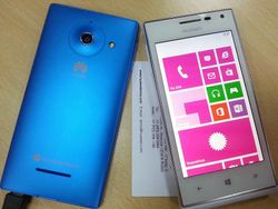 White Huawei Ascend W1 Windows Phone revealed in new photos