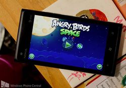 Angry Birds Space for Windows Phone adds 30 new levels