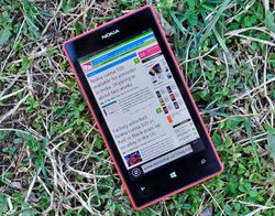 Microsoft and Nokia to attack low-end smartphone markets
