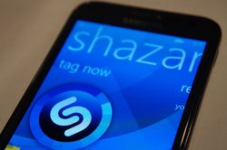 Shazam for Windows Phone updated with automation and LyricPlay
