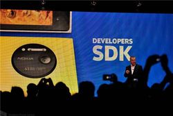 Nokia will give developers "deep access" to camera settings with new imaging API