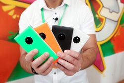 Lumia 735 and Lumia 830 now available in the UK