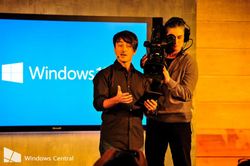 Only larger Windows 10 tablets will have the desktop