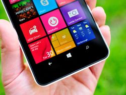 Wireless charging hacked back into Lumia 640 XL