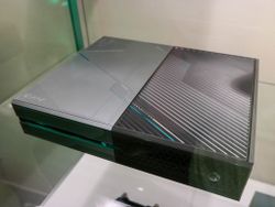 Here is Microsoft's Halo 5 special edition Xbox One