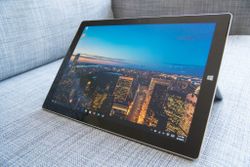 Microsoft releases fresh firmware fixes for Surface Pro 3 and 4