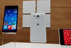 Here's how much the Lumia 950 and 950XL will cost in the UK